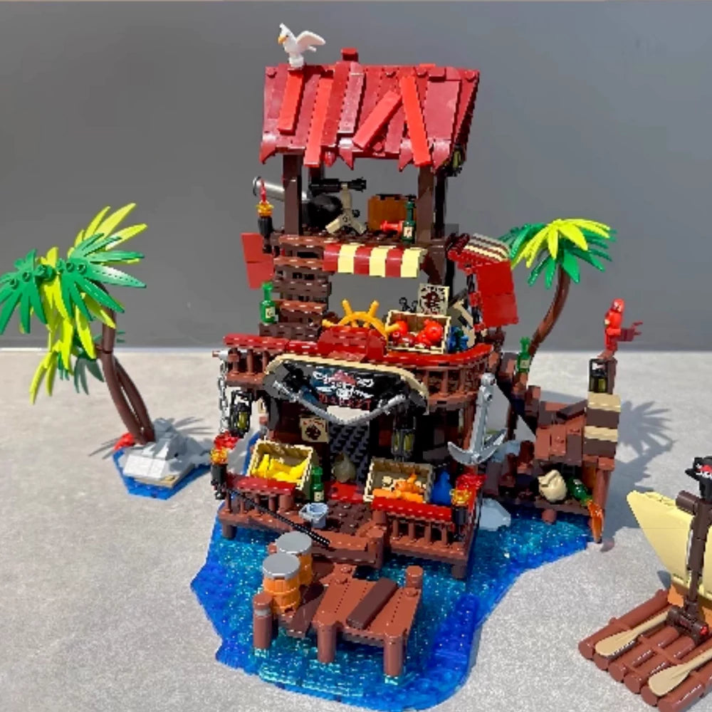 Iambrick 31111 Pirate's Bay Market Historical