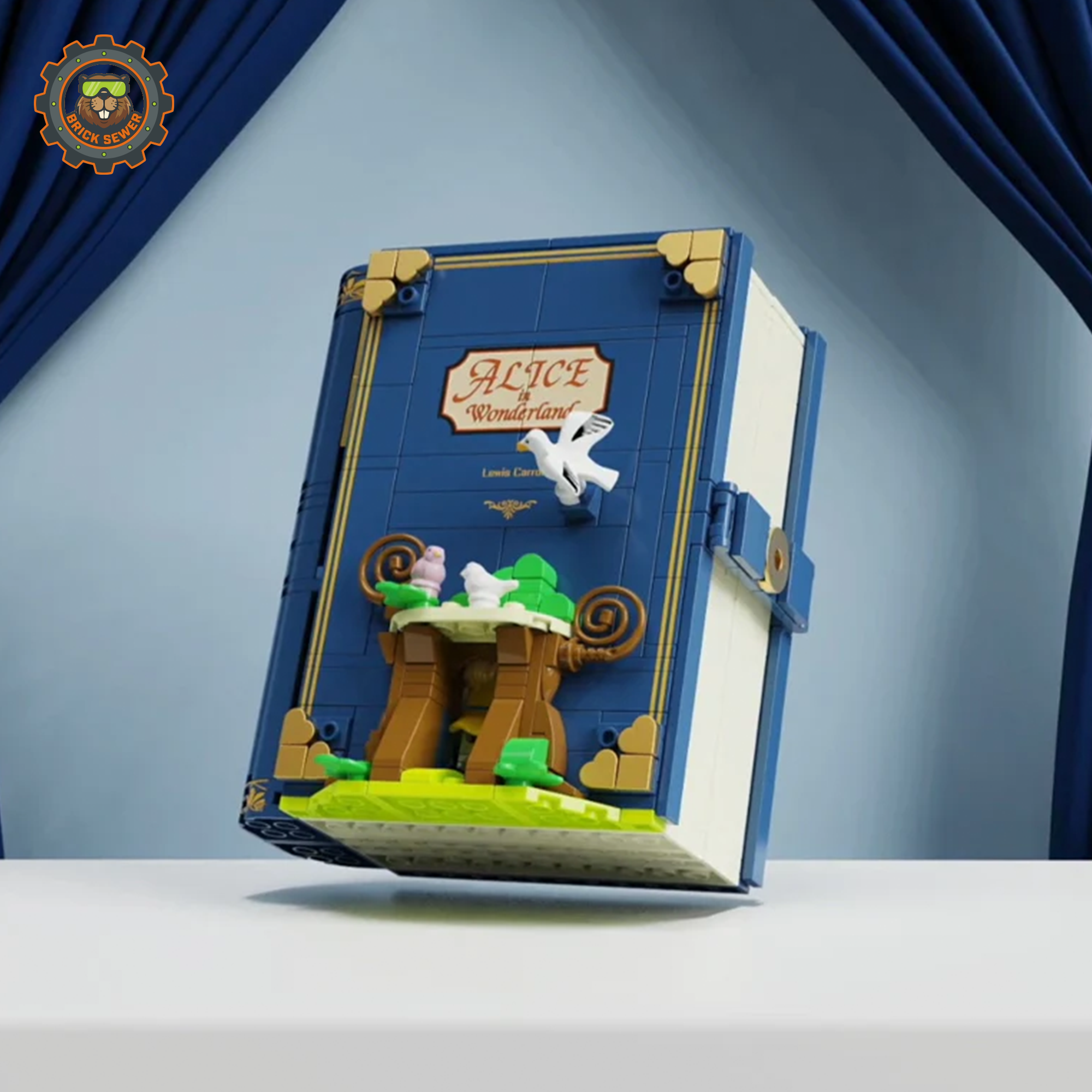 Fairytale Pop-Up Book – Escaping Alice