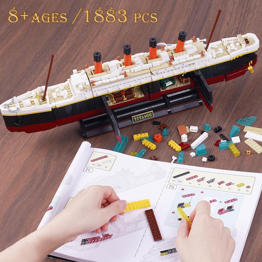 INSOON Titanic Building Set with LED Light 6108