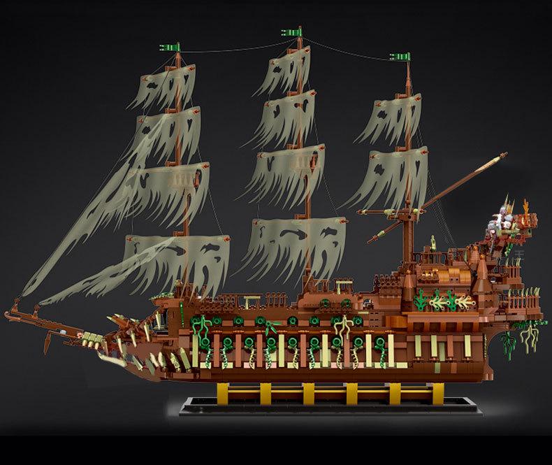 MOULD KING 13138 The Flying Dutchmanb with 3653 Pieces
