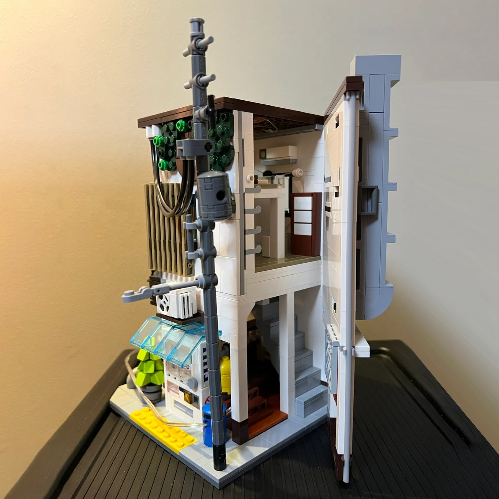 CaDa C66006 Japanese Steamed Bun House Creator Expert