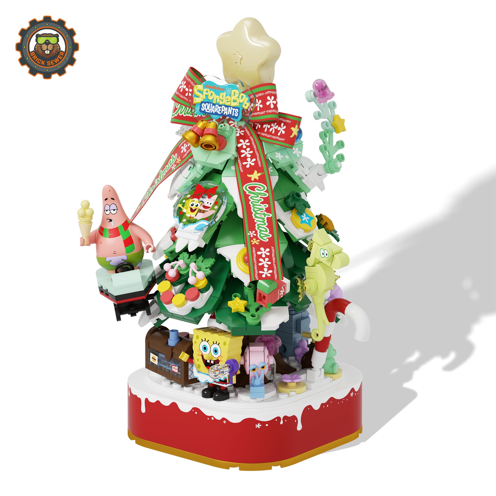 SpongeBob Christmas Tree with light, featuring minifigures of SpongeBob and Patrick, made from ABS plastic for ages 6+