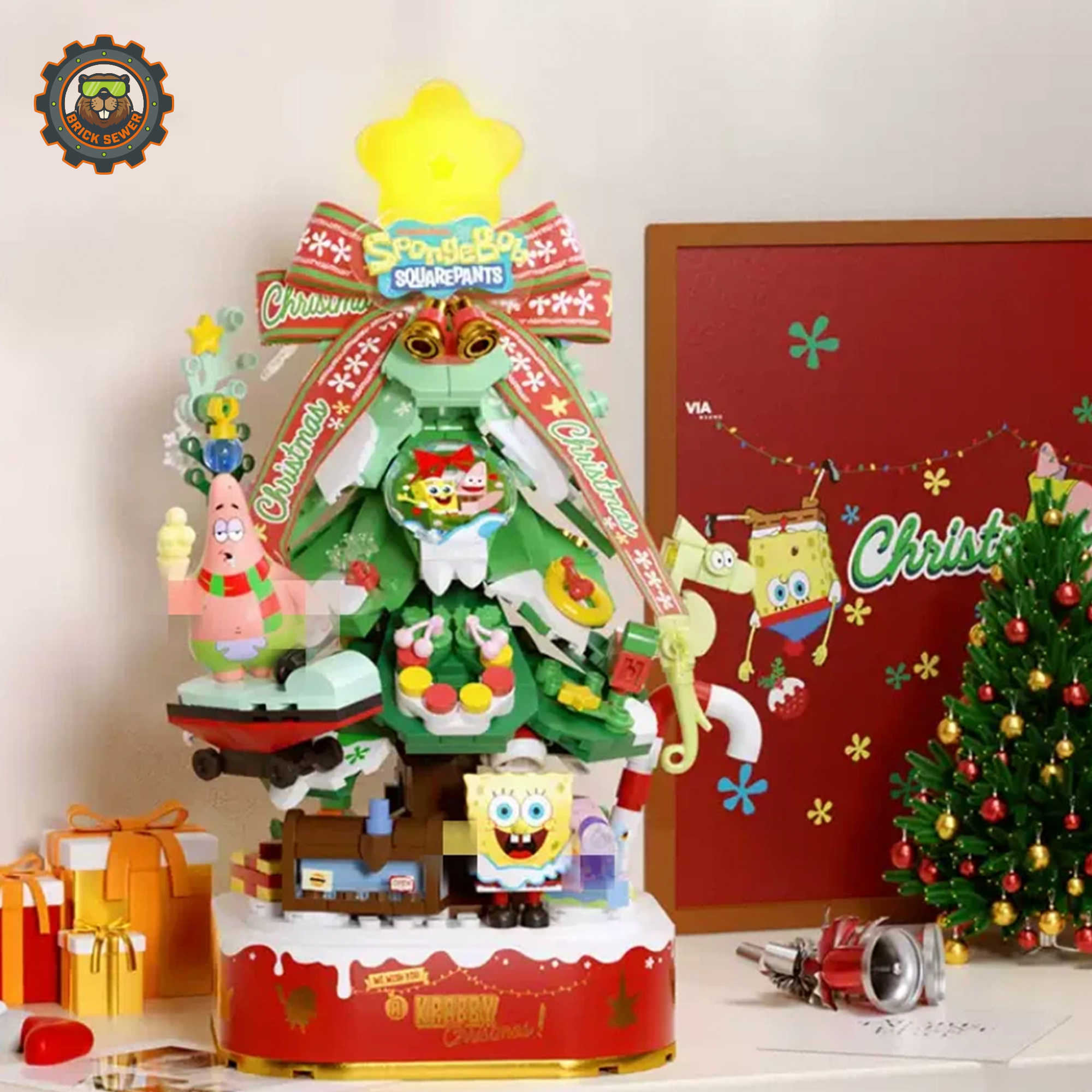 SpongeBob Christmas Tree + 1 Sandy Christmas Ornament