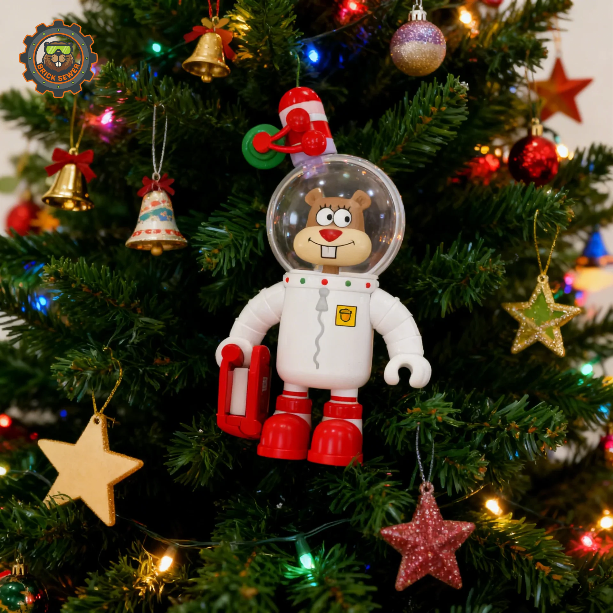 SpongeBob Christmas Tree + 1 Sandy Christmas Ornament