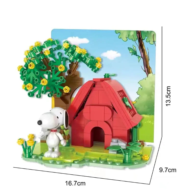 CACO S002 Peanuts Snoopy Red House Movie